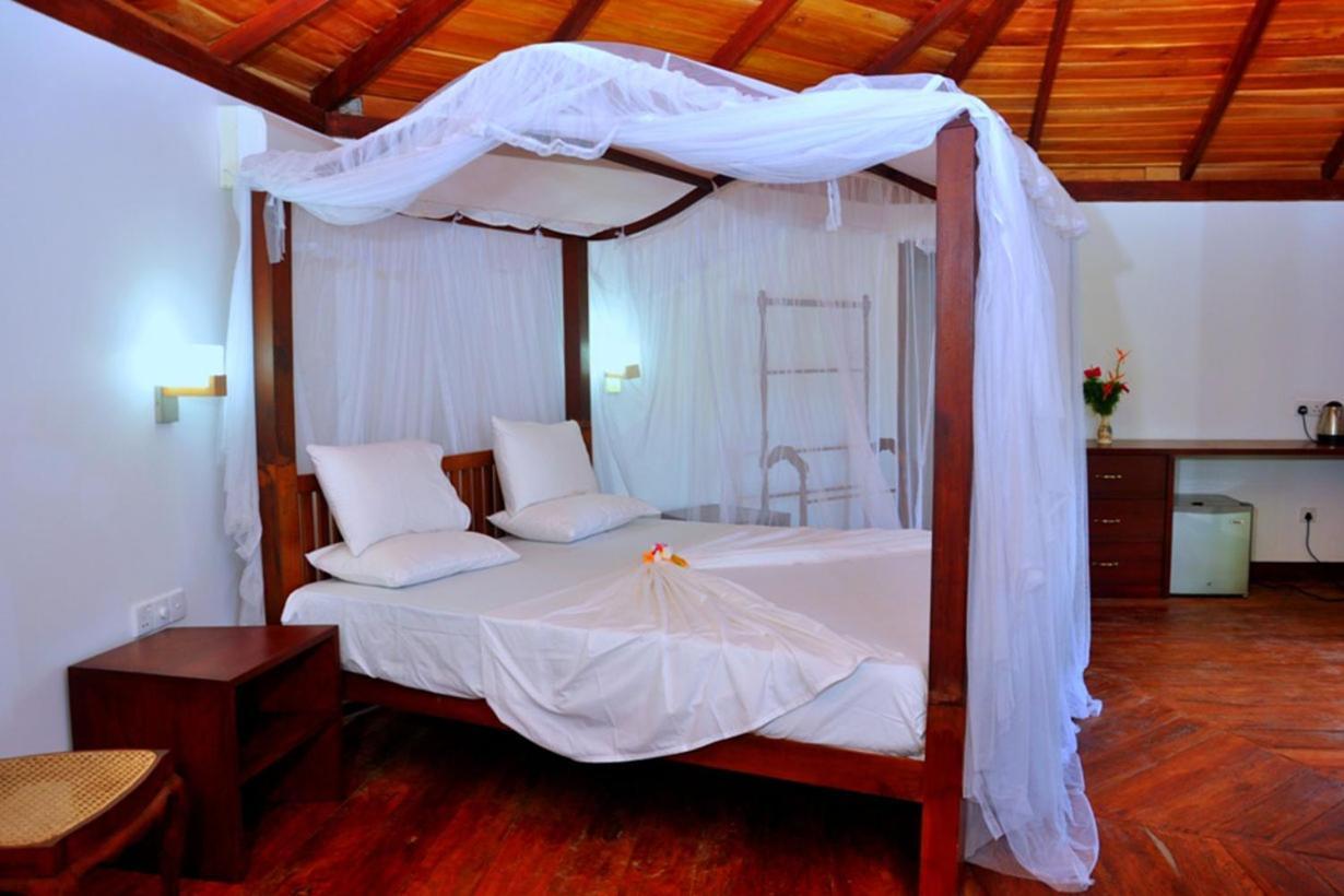 Jungle Heart Cabanas Danwattegoda Exterior photo